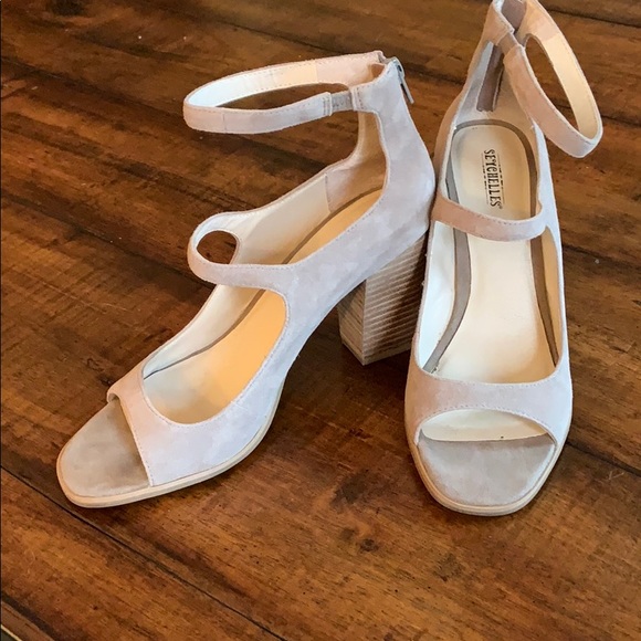 Seychelles Suede Heels - Picture 2 of 6